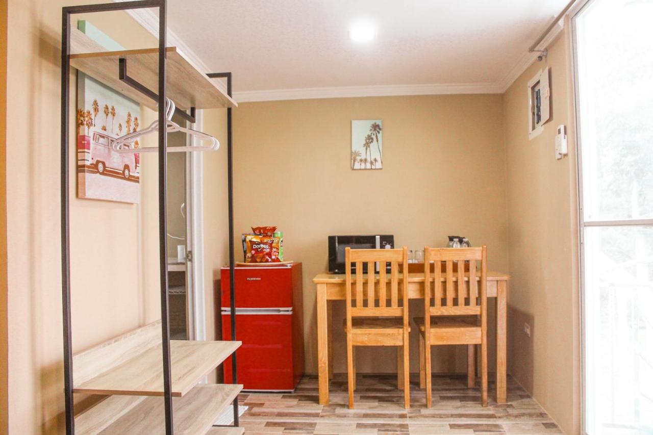 Bed and Breakfast Joe'S Castle Sagbayan Екстер'єр фото
