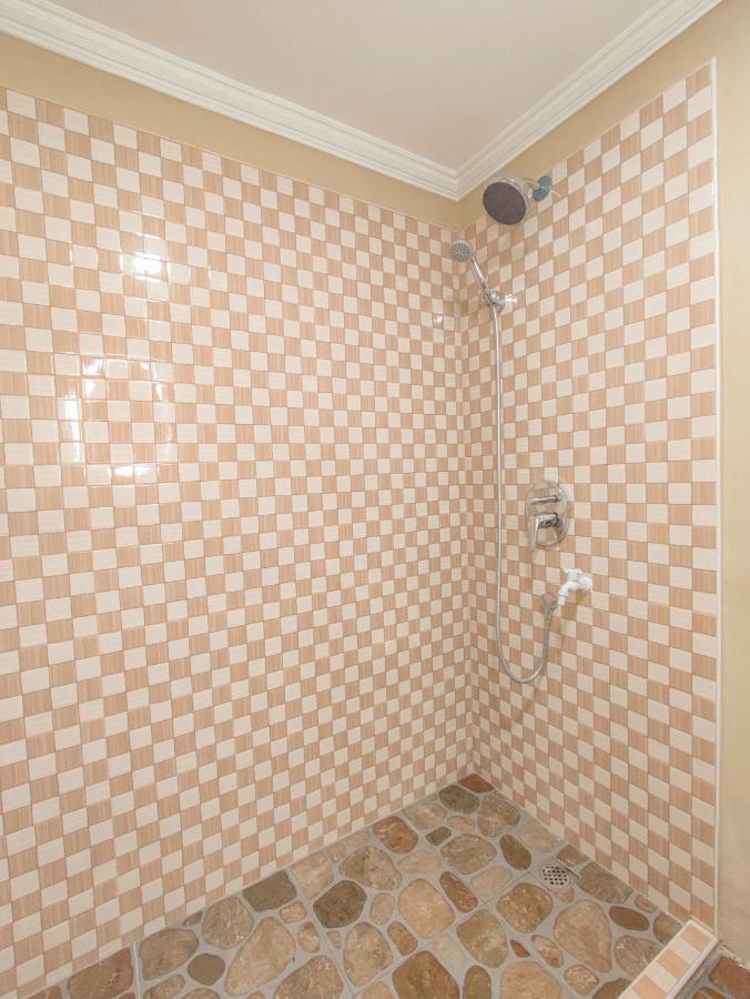 Bed and Breakfast Joe'S Castle Sagbayan Екстер'єр фото