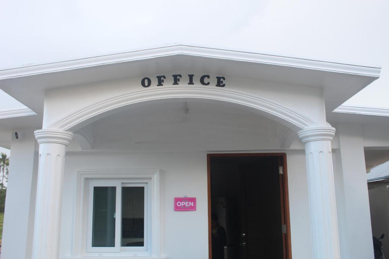 Bed and Breakfast Joe'S Castle Sagbayan Екстер'єр фото